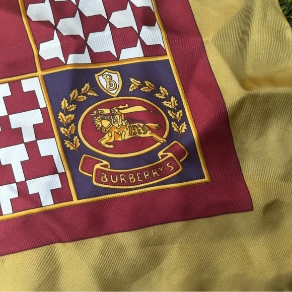 Vintage Burberrys silk scarf - Picture 3 of 9